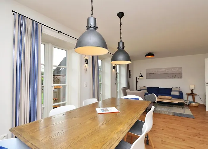 Doppelhaushaelfte Deicheck Vakantiehuis