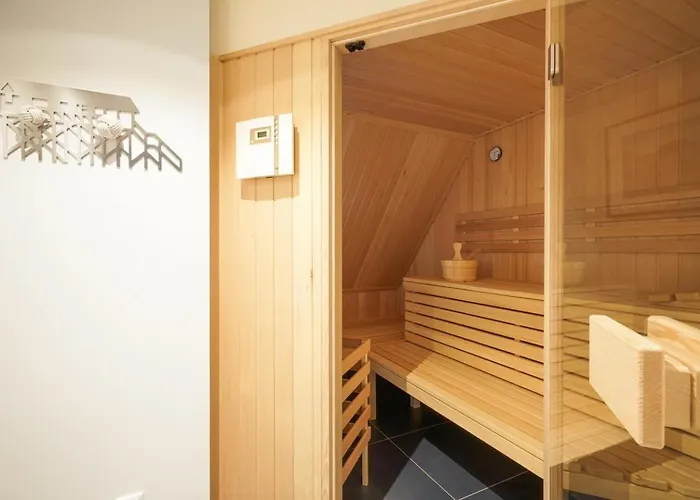 Doppelhaushaelfte Deicheck Vakantiehuis *